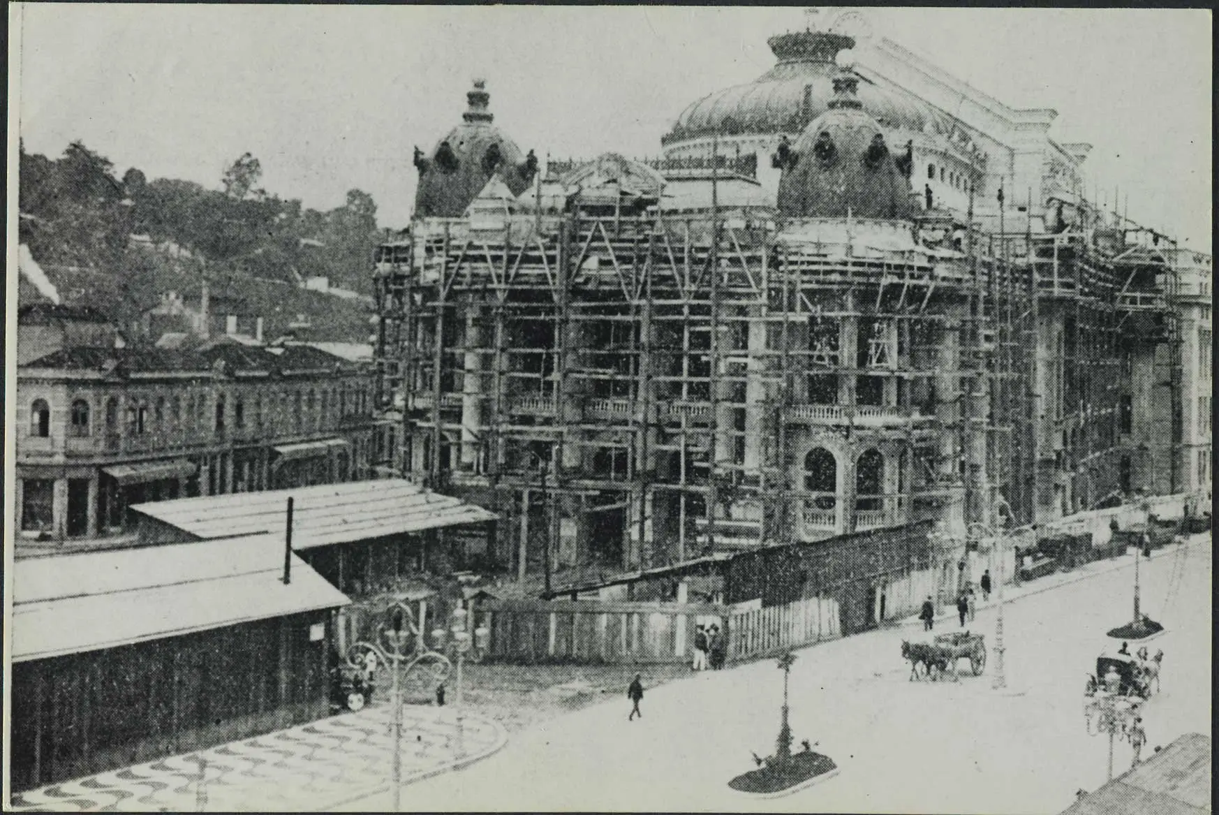 Construção do Theatro Municipal do Rio de Janeiro.