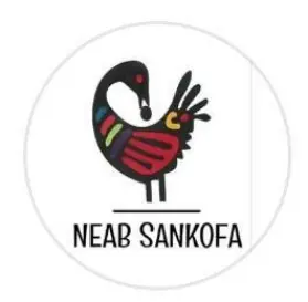 Logotipo circular com pássaro colorido e texto "NEAB SANKOFA".