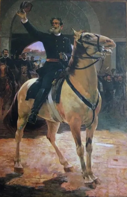 Homem militar em cavalo, tropas em movimento, arco iluminado.