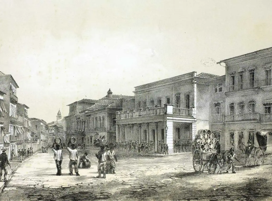 Gravura preto e branco de uma rua histórica com construções antigas e carruagem puxada por cavalos.