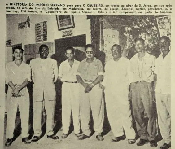 Diretoria de clube "Império Serrano" em preto e branco.