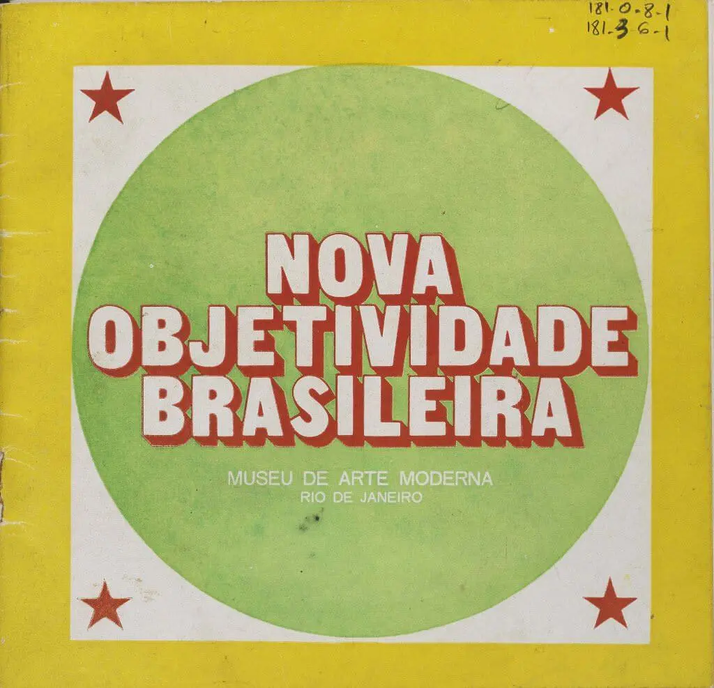 Cartaz do Museu de Arte Moderna do Rio de Janeiro apresentando "Nova Objetividade Brasileira".