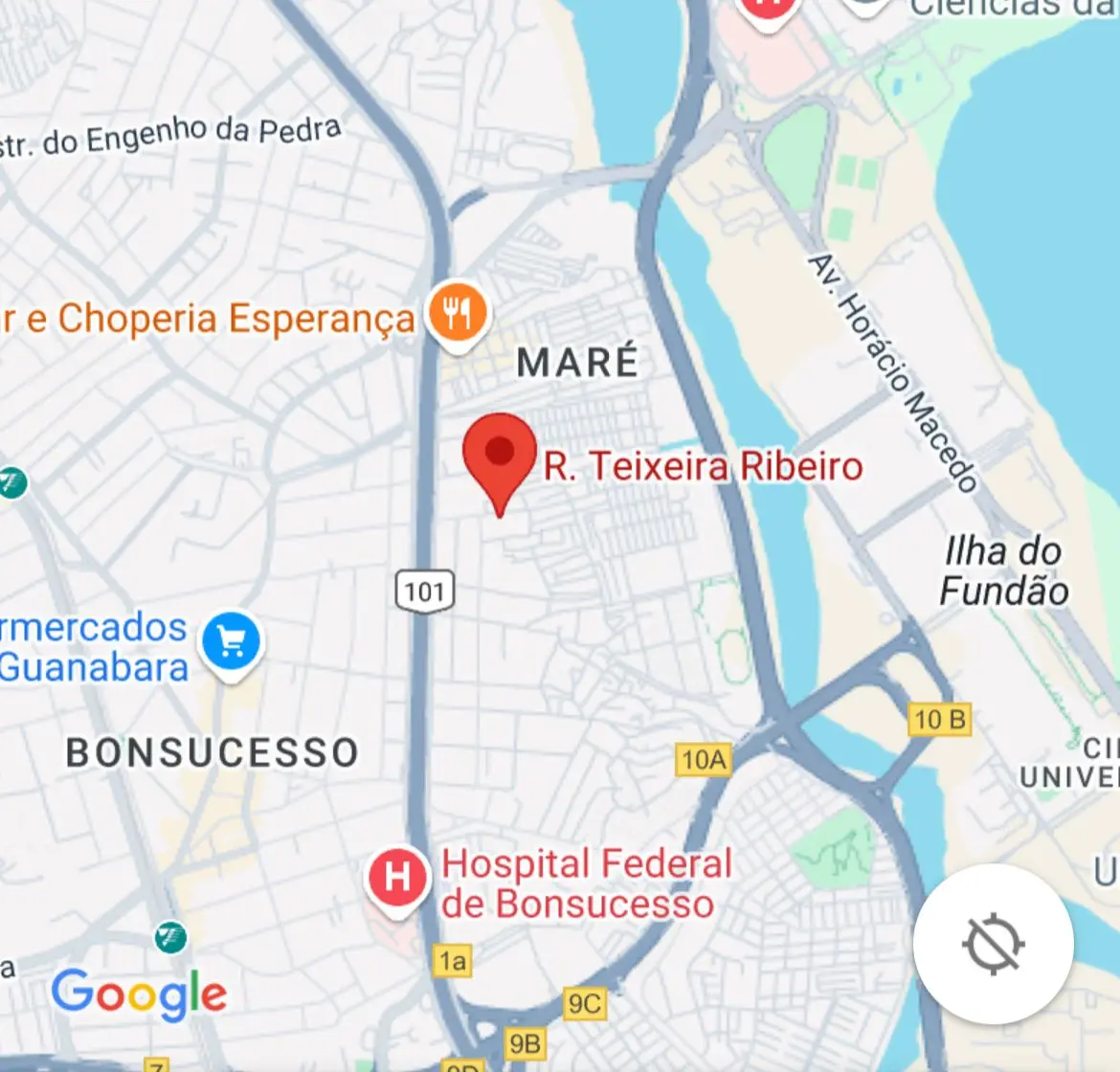 Mapa digital mostrando ruas e pontos de interesse em Bonsucesso, Maré e Ilha do Fundão.